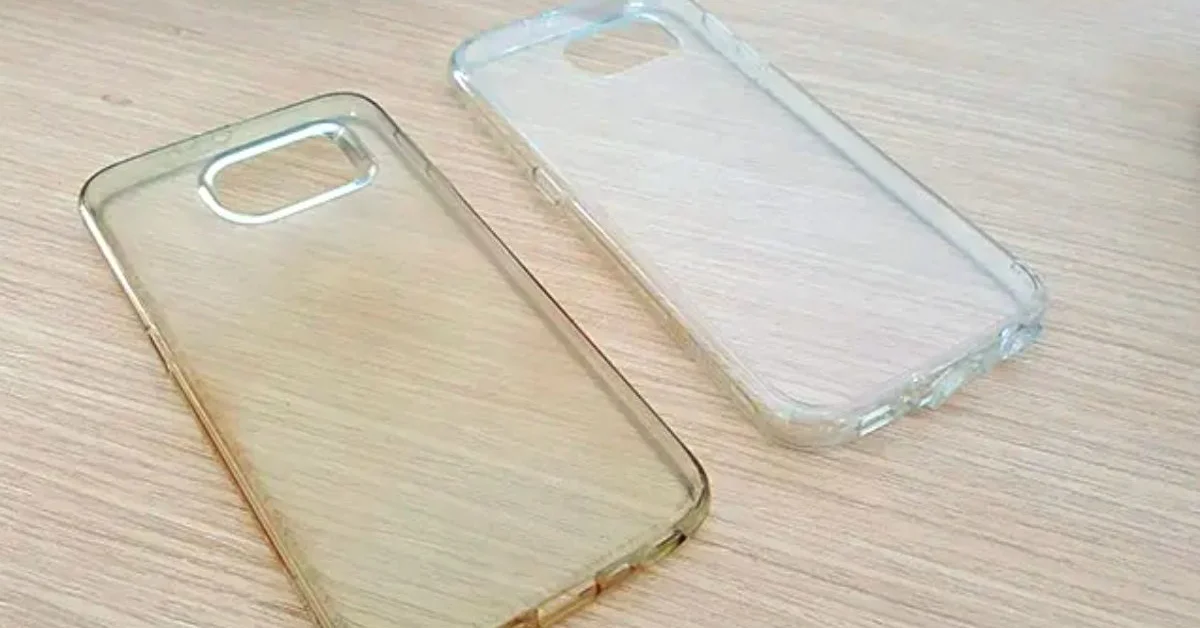 clear phone case turning yellow