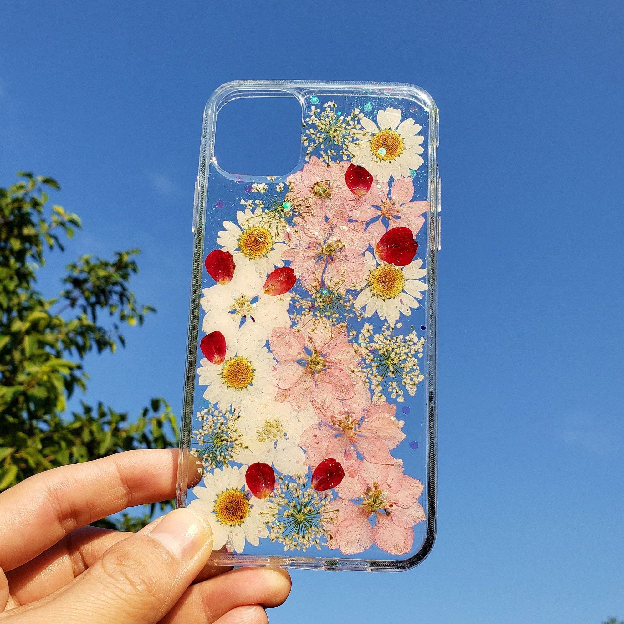 how to decorate a phone case