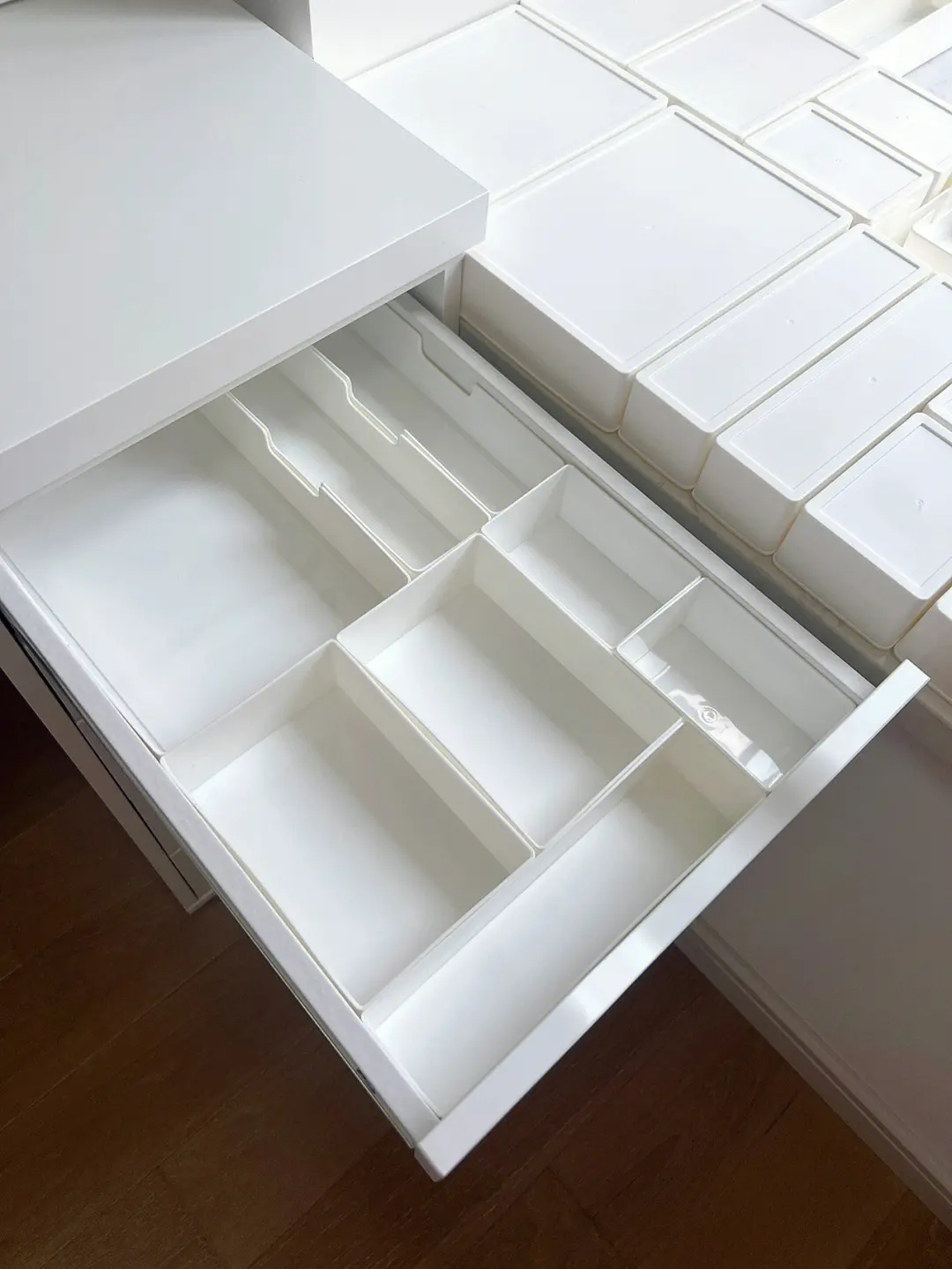 Get Creative: DIY Ideas for Making Your Own Drawer Pulls缩略图