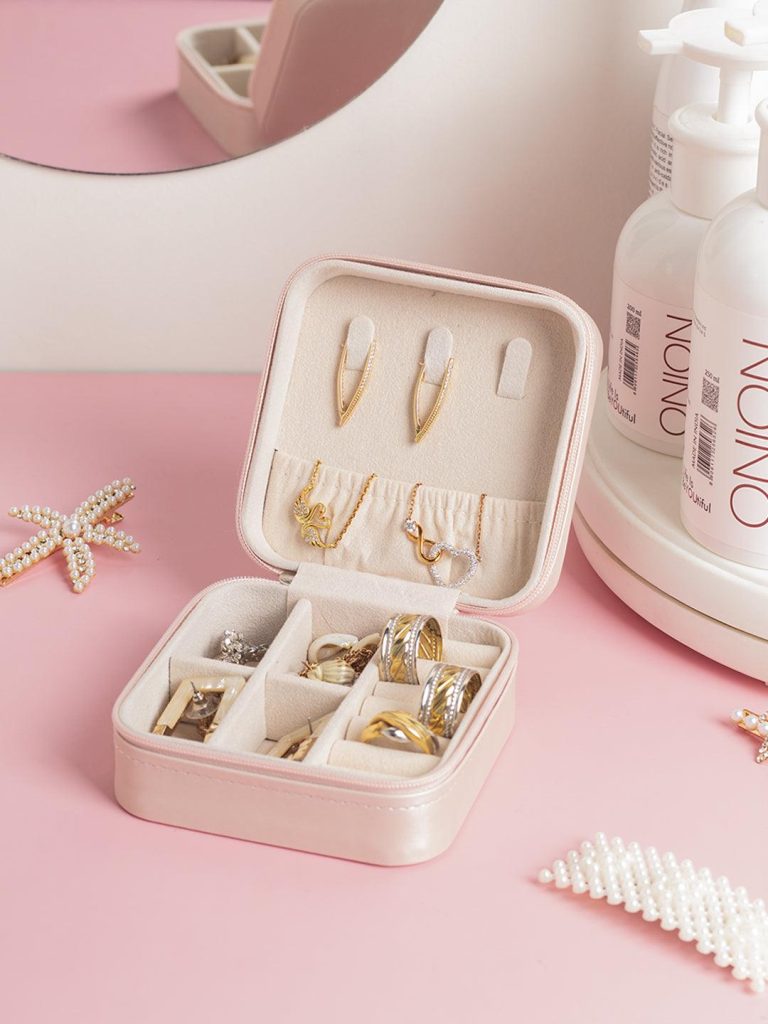 Kohl’s Jewelry Boxes: Organizing Treasures with Style缩略图