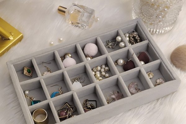 how to make a jewelry drawer organizer