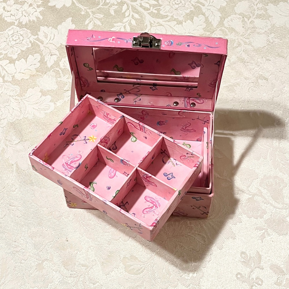 pink box jewelry